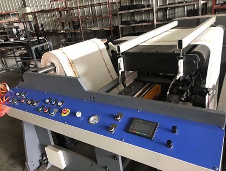 點(diǎn)擊查看詳細(xì)信息<br>標(biāo)題：柔版印刷機(jī) 閱讀次數(shù)：2109